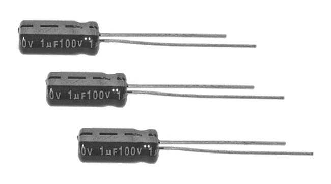 Elektrolyt-Kondensator  2200µF und 35V